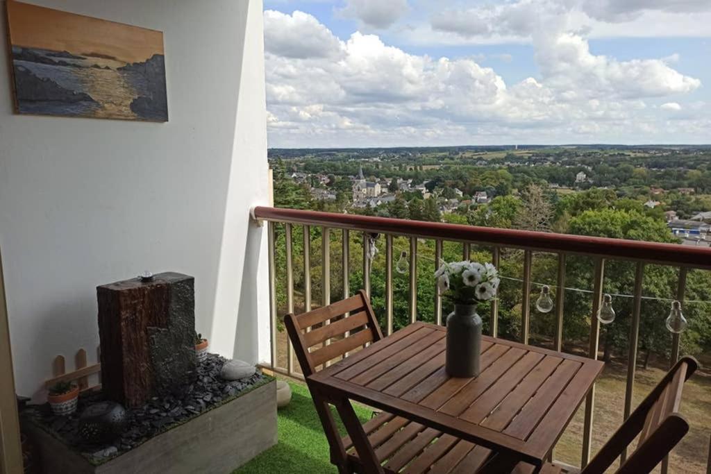 Studio Charmant Avec Vue Magnifique! Montrichard Exterior photo